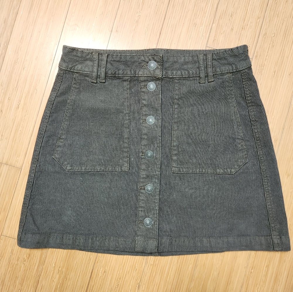 American Eagle Corduroy skirt